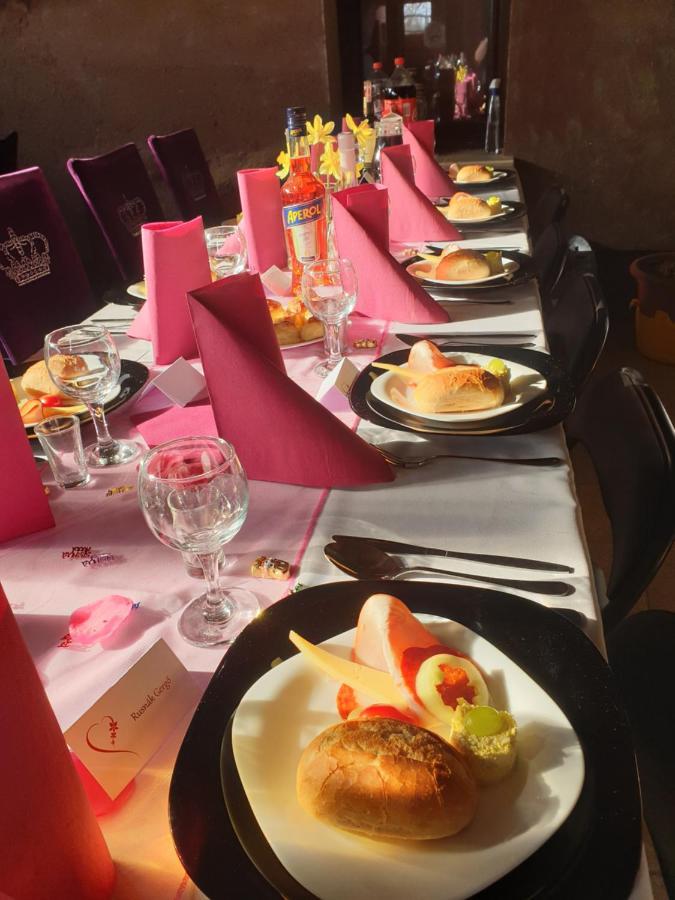 Korona Panzio Bed & Breakfast Blh nad Iplom Екстериор снимка